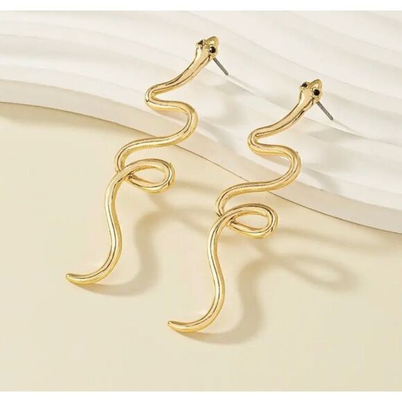 🐍 Stunning shiny gold slithery snake earrings 🐍 - Picture 2 of 4
